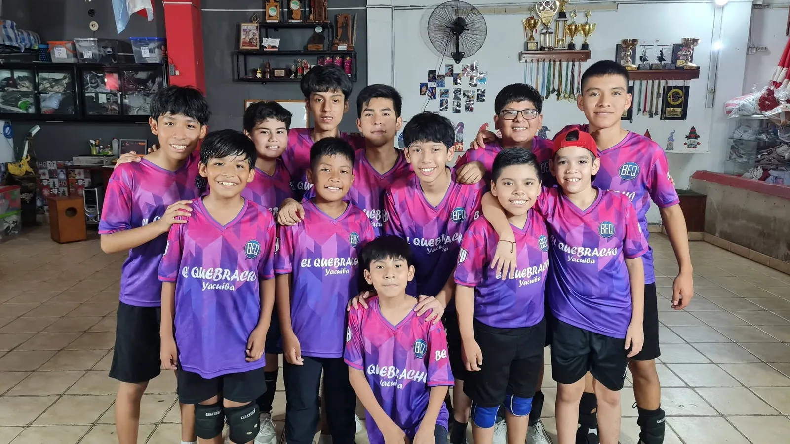 Grupo de bailarines
